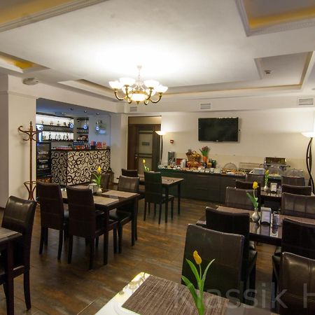 Klassik Hotel Κισινάου Εξωτερικό φωτογραφία