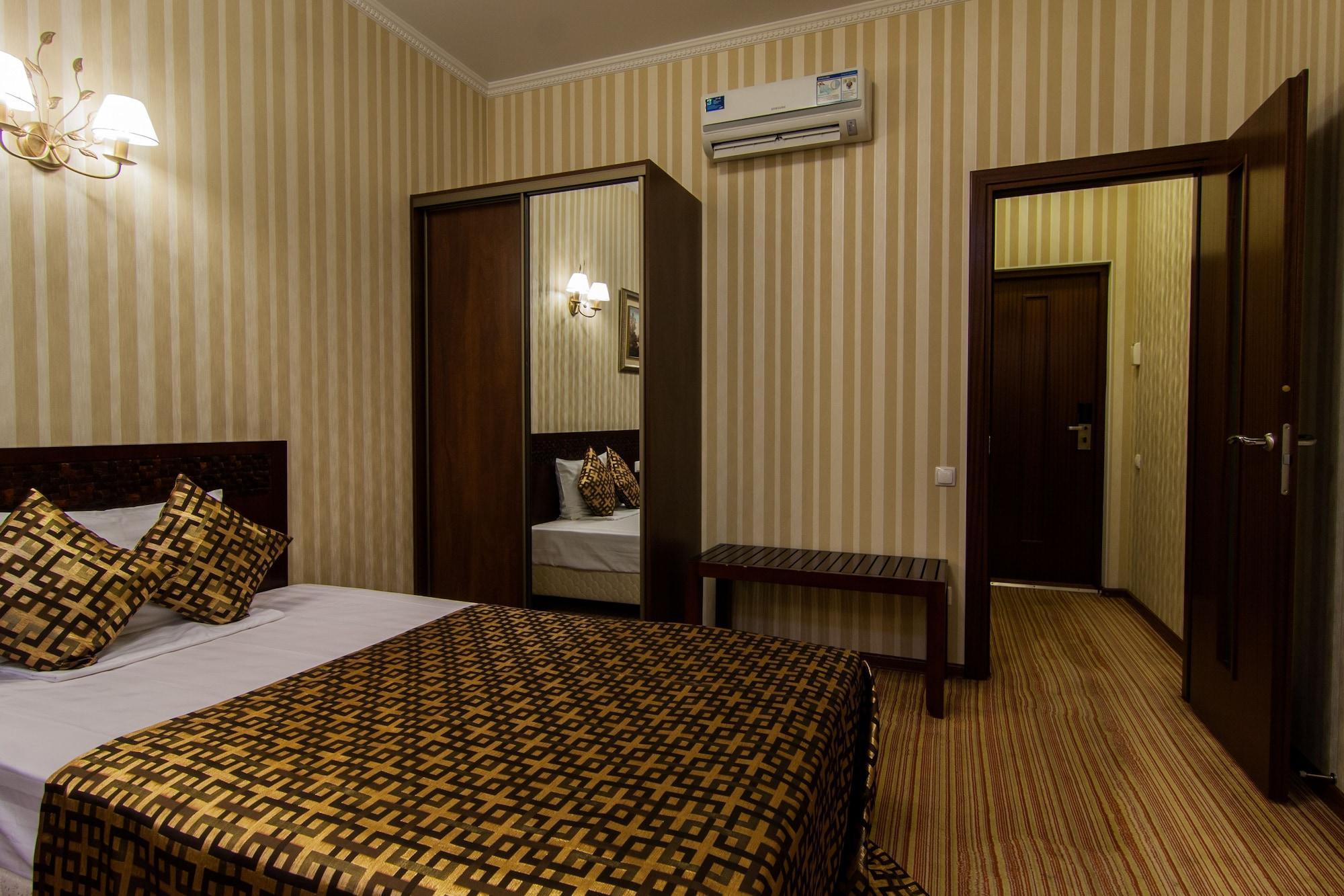 Klassik Hotel Κισινάου Εξωτερικό φωτογραφία