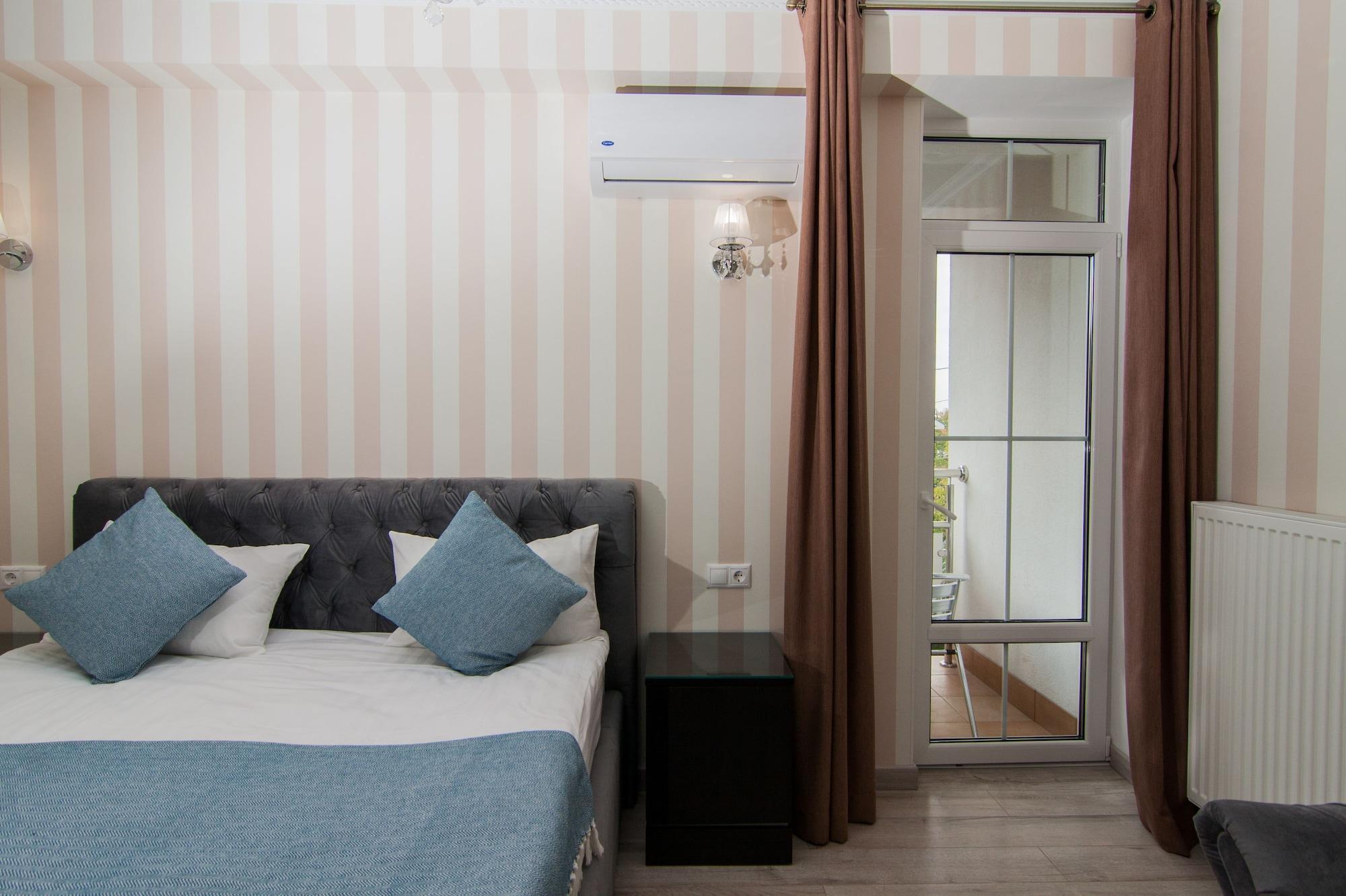 Klassik Hotel Κισινάου Εξωτερικό φωτογραφία