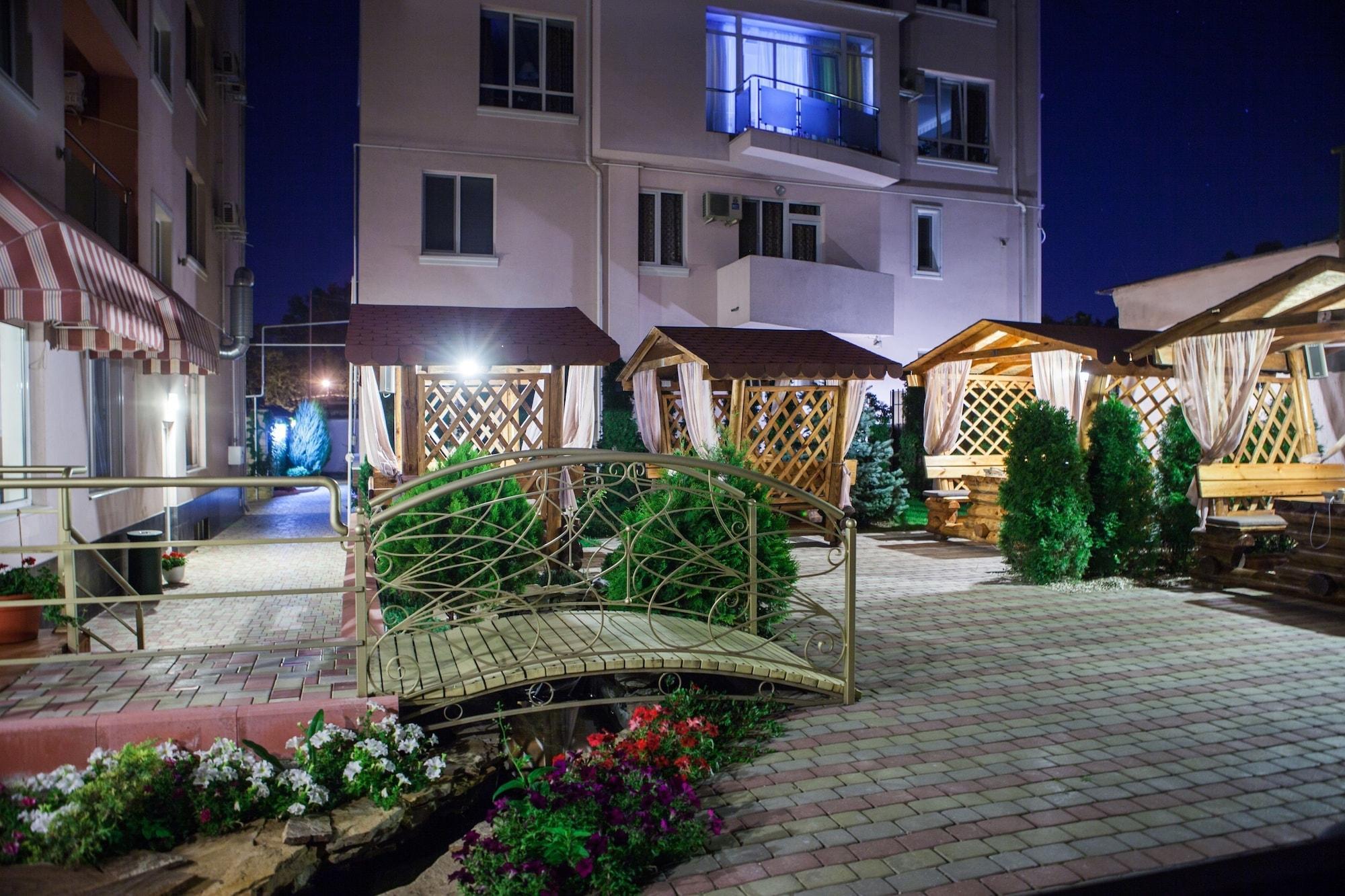 Klassik Hotel Κισινάου Εξωτερικό φωτογραφία
