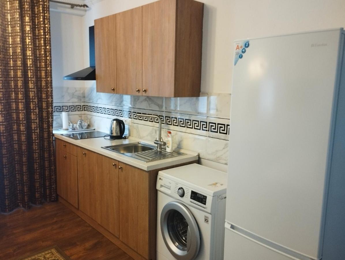 Klassik Hotel Κισινάου Εξωτερικό φωτογραφία